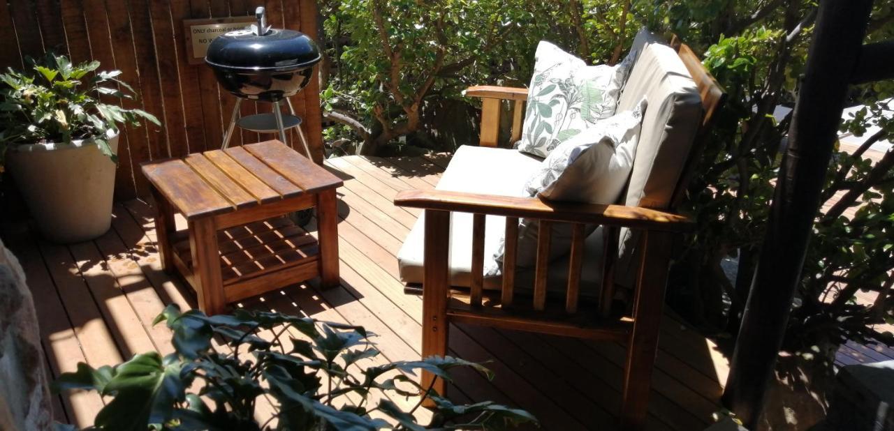 African Violet Guest Suites Noordhoek Ngoại thất bức ảnh