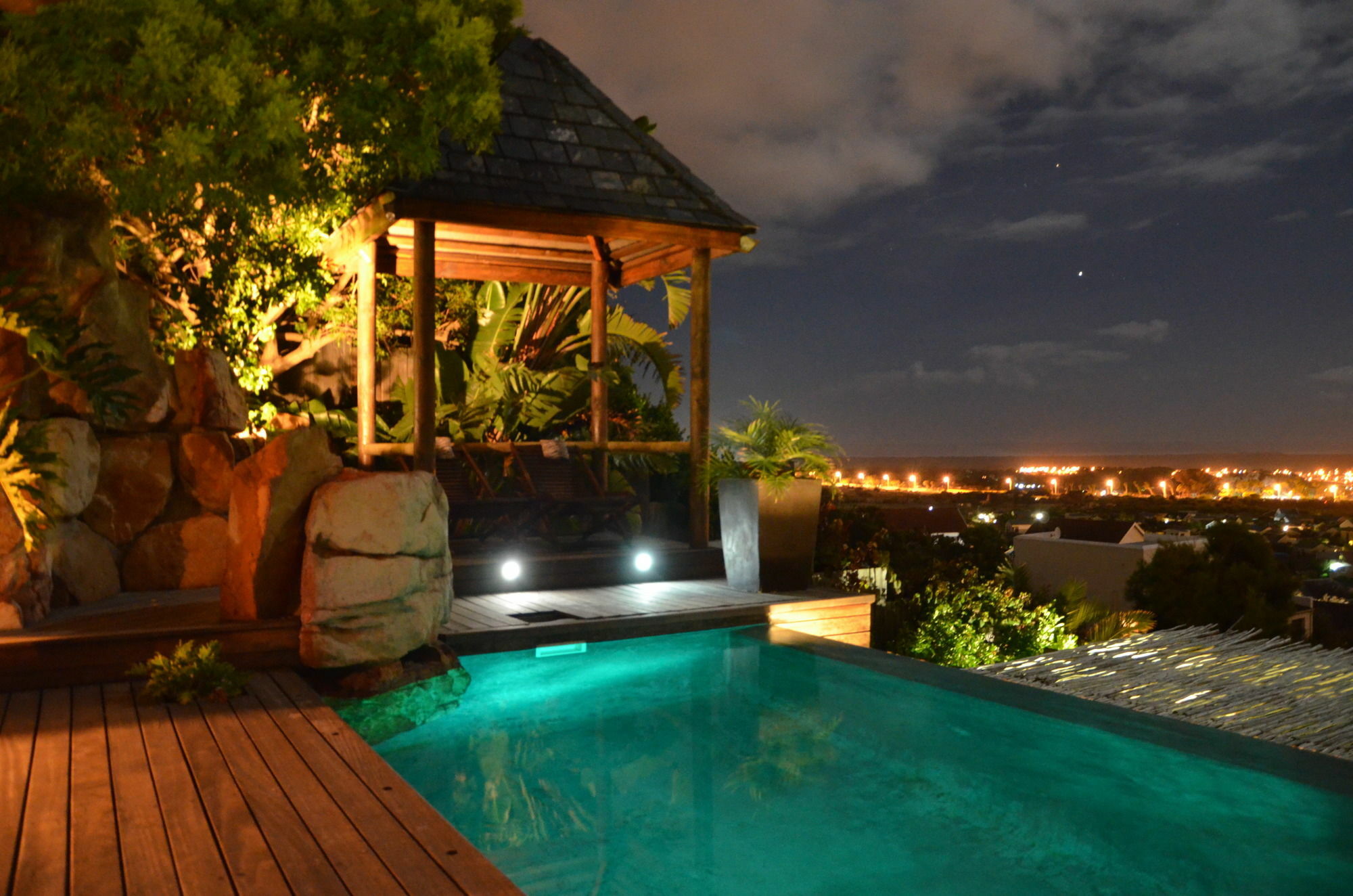 African Violet Guest Suites Noordhoek Ngoại thất bức ảnh